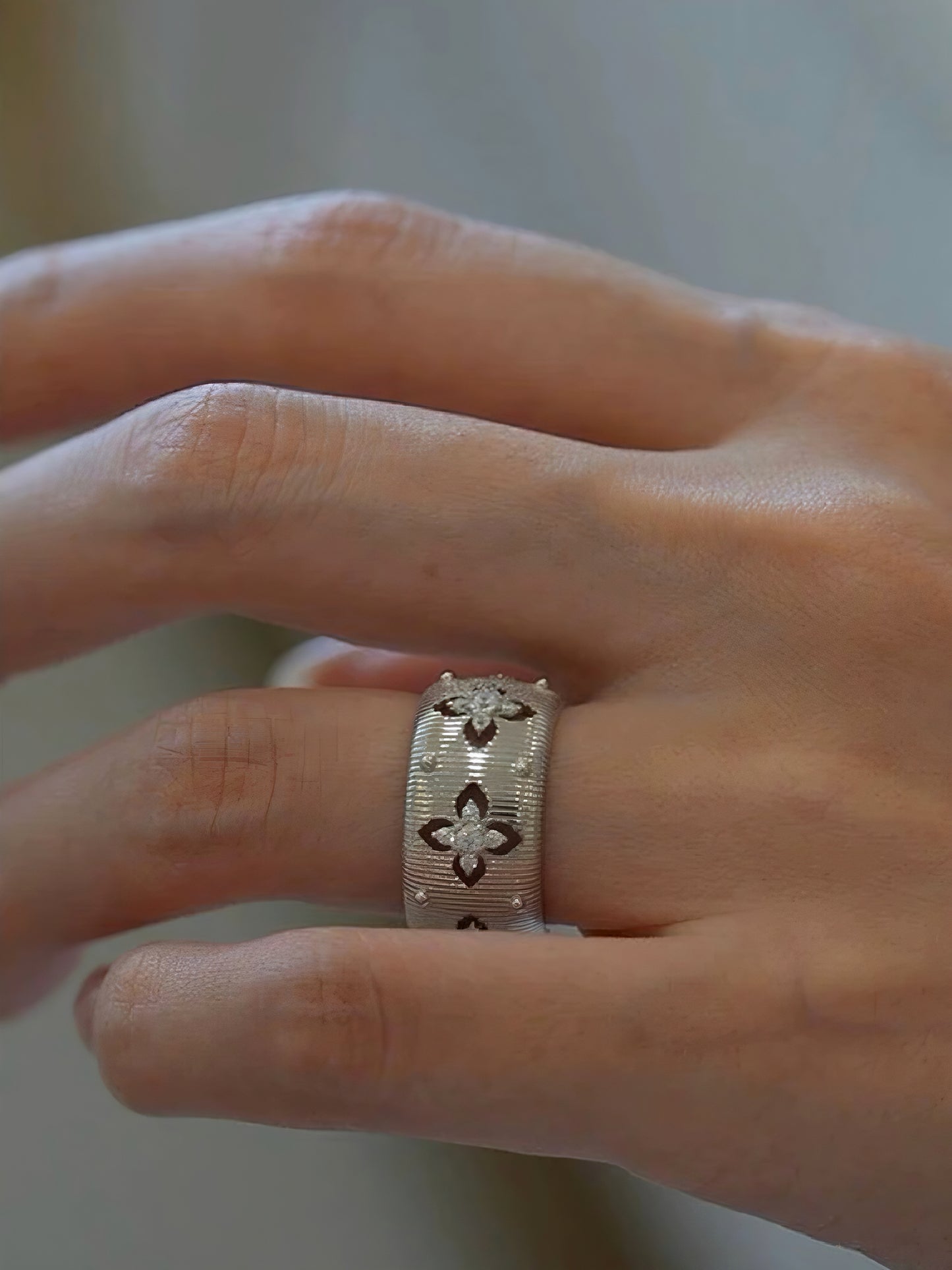 Aurel Cut Out Band Bracelet