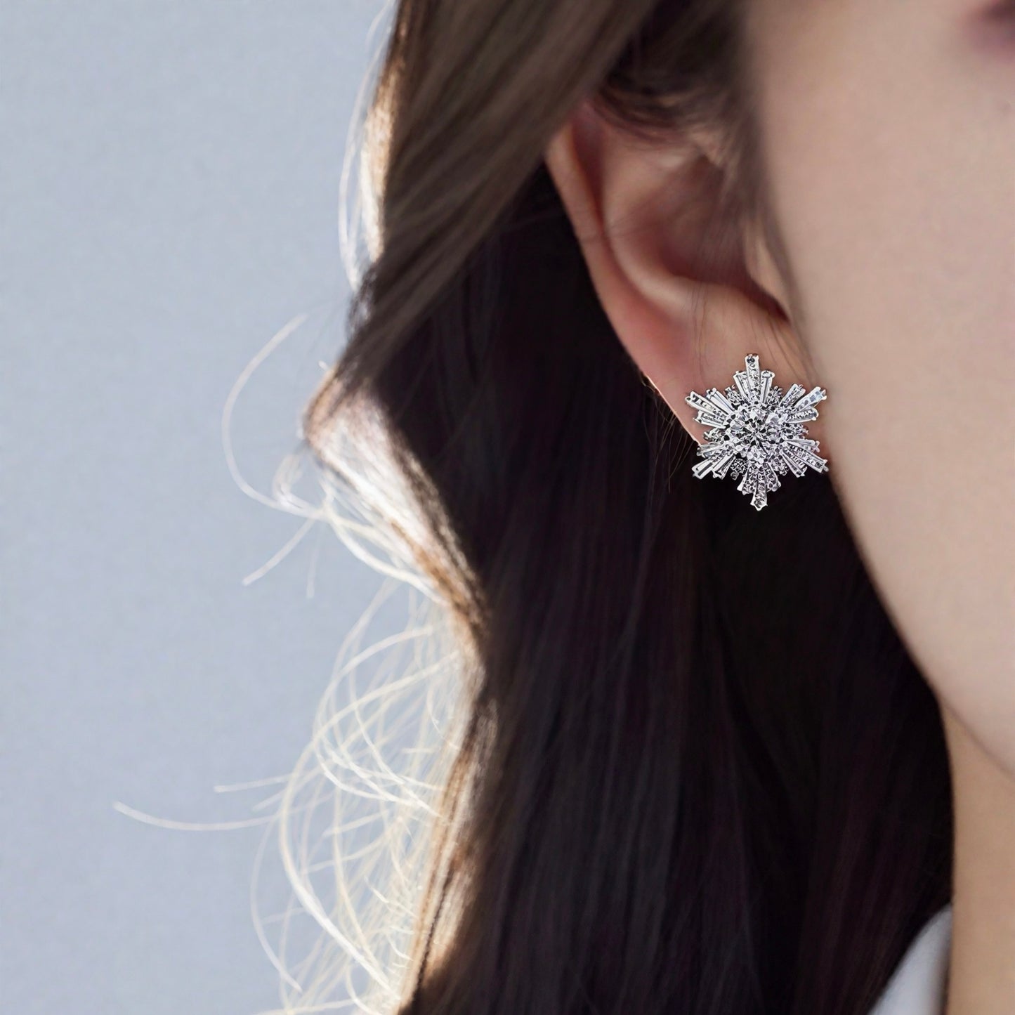 Snowflake Silver-plated Necklace