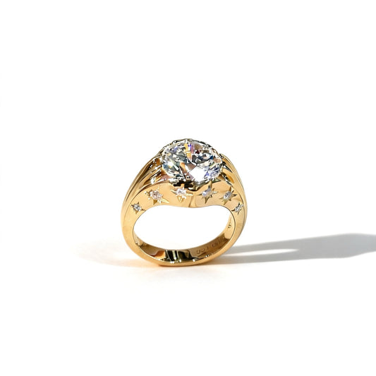 Velora Star Diamond Arc Ring