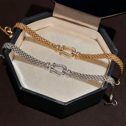 Horseshoe Clasp Mesh Bracelet