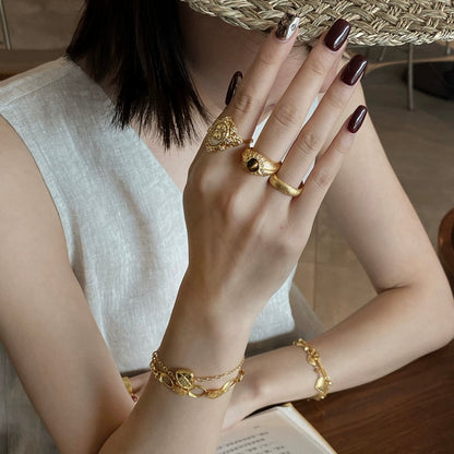 Lady Evangeline’s Reverie Ring