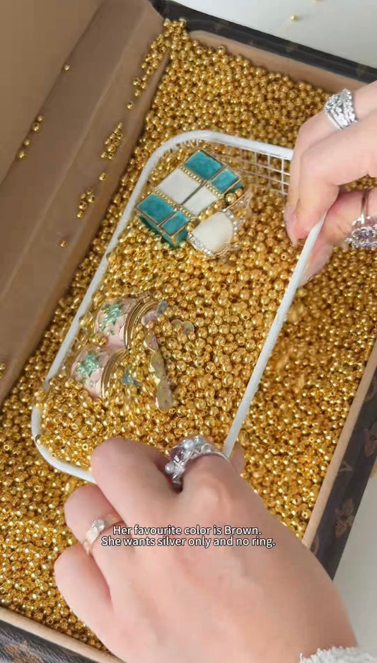 Luxe Life Essentials Lucky Scoops