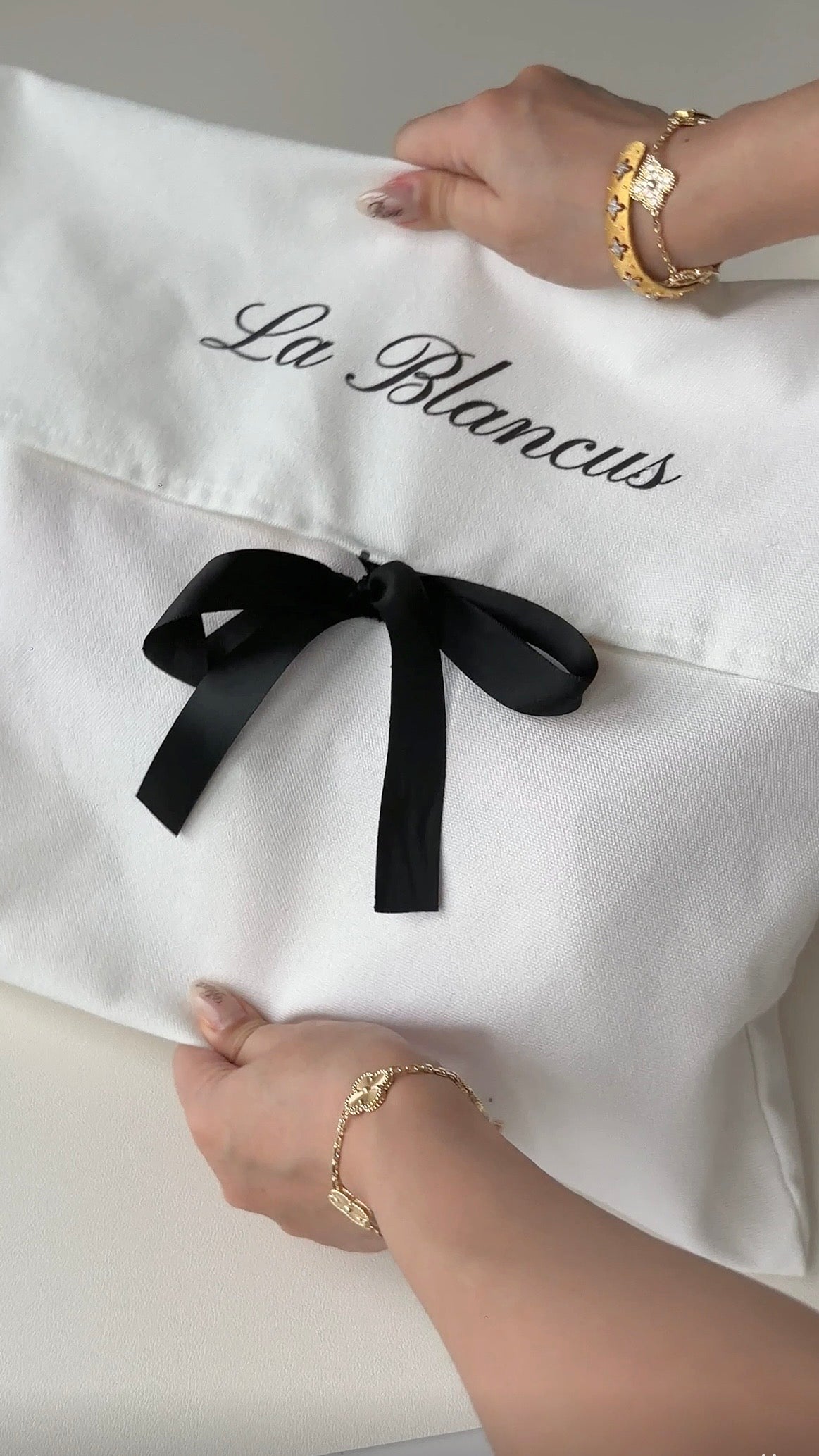 Luxe Life Essentials Lucky Scoops