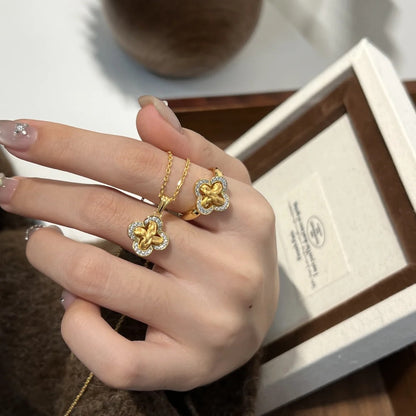 Lucky Clover Braided Ring