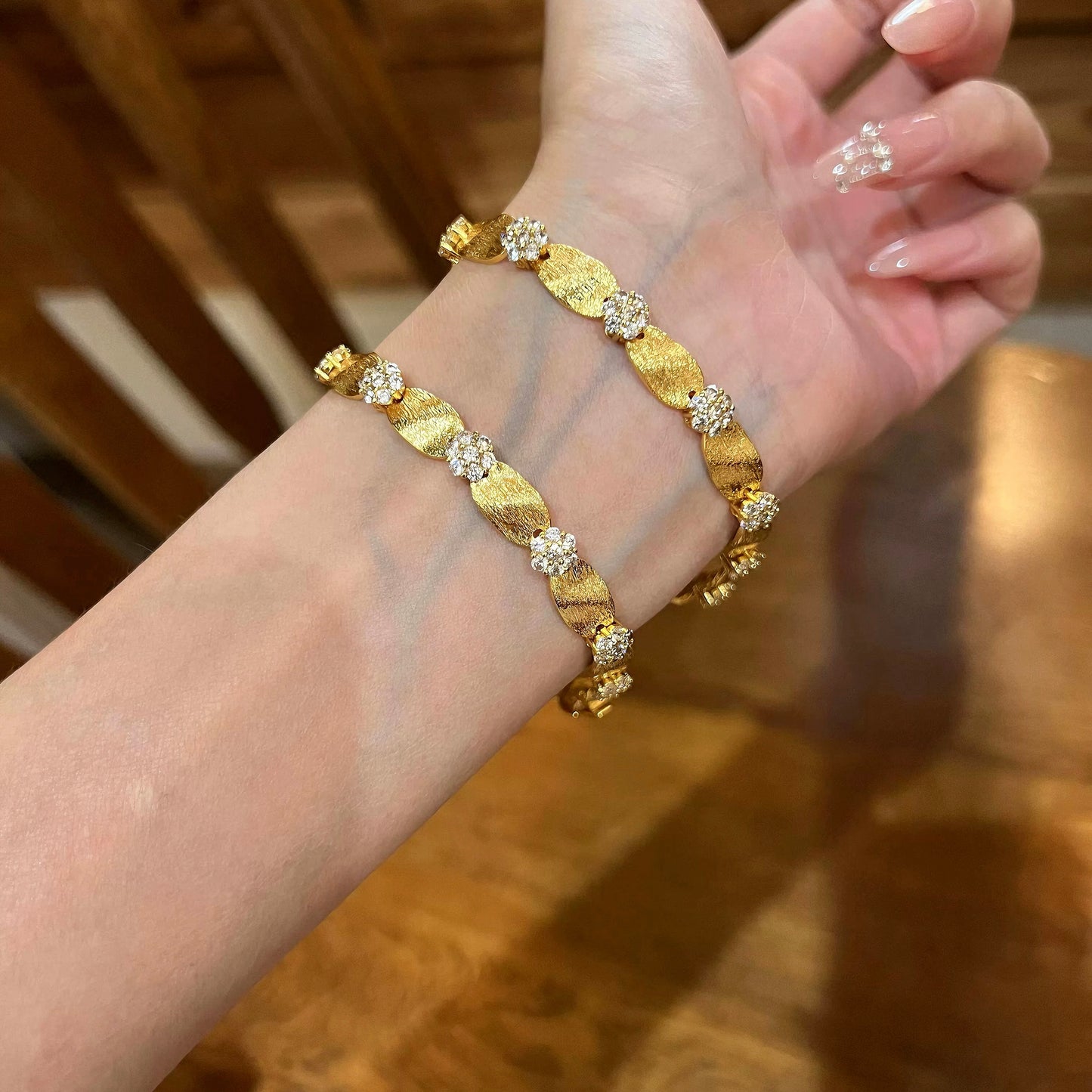 Brushed Gold Ribbon Links Bracelet