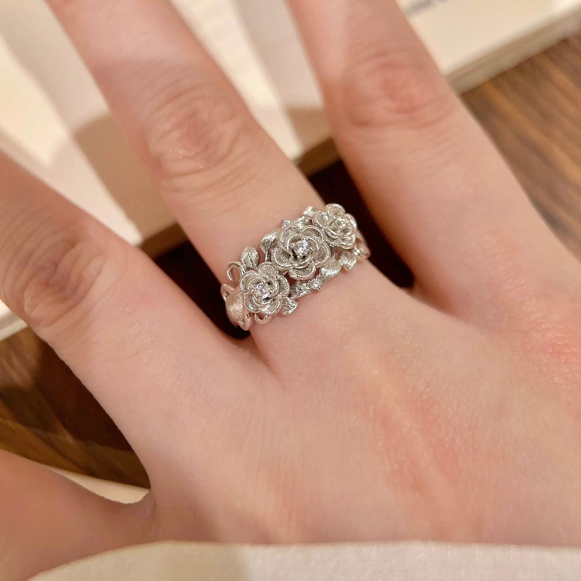 Vintage Camellia Ring – La Blancus