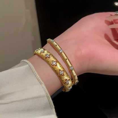 Aurel Cut Out Band Ring