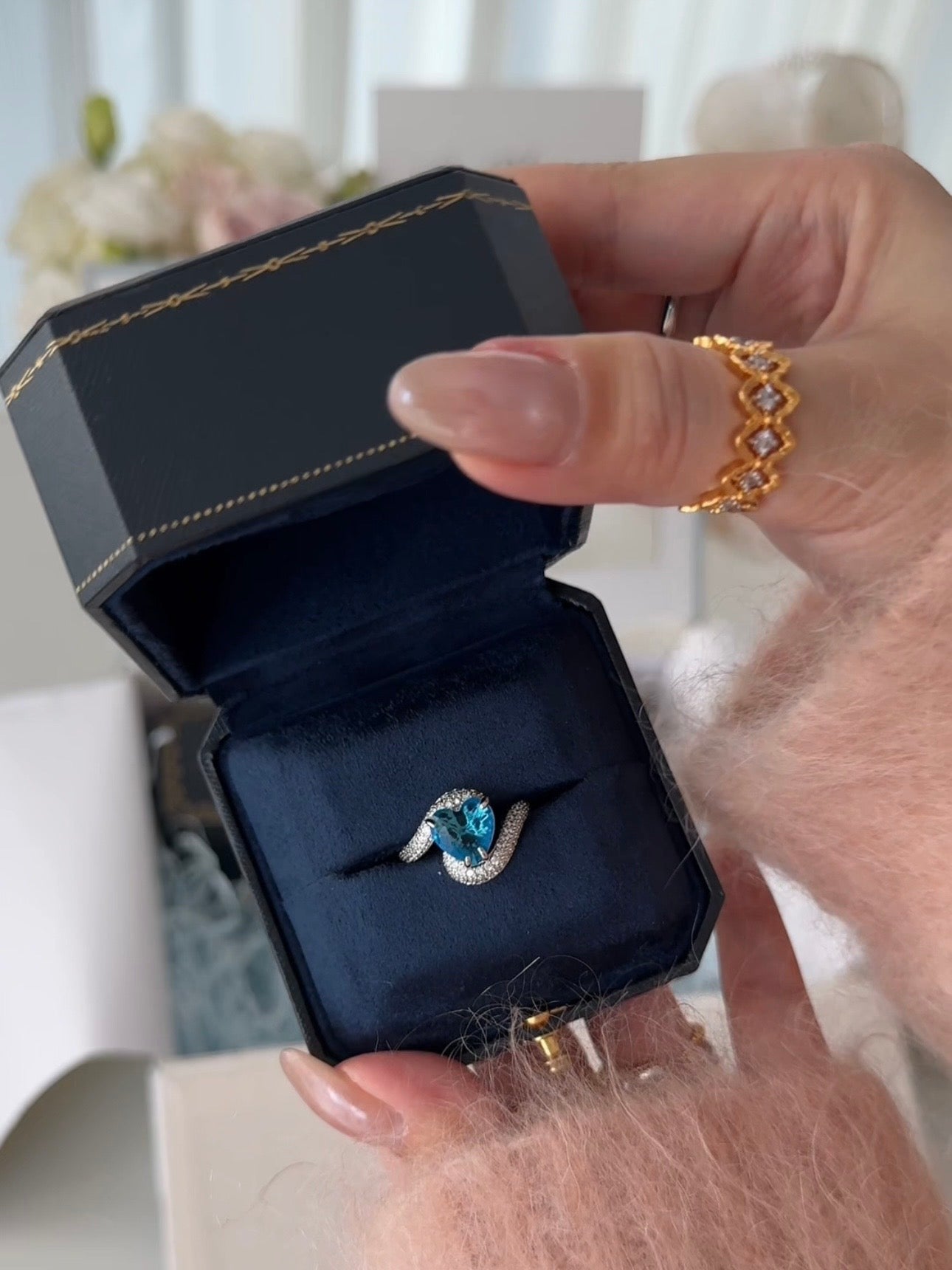 Premium Jewelry Lucky Scoop