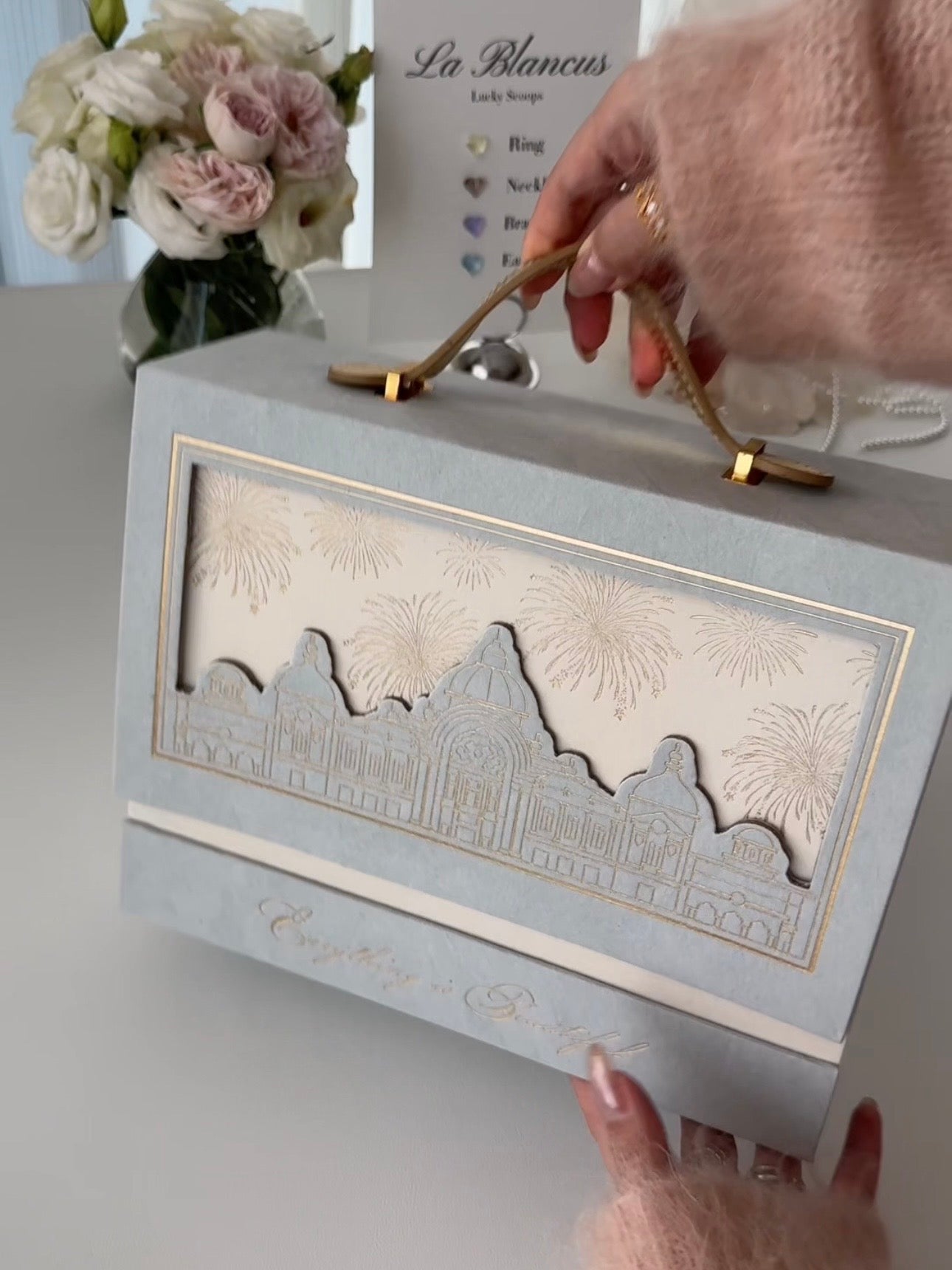 Premium Jewelry Lucky Scoop